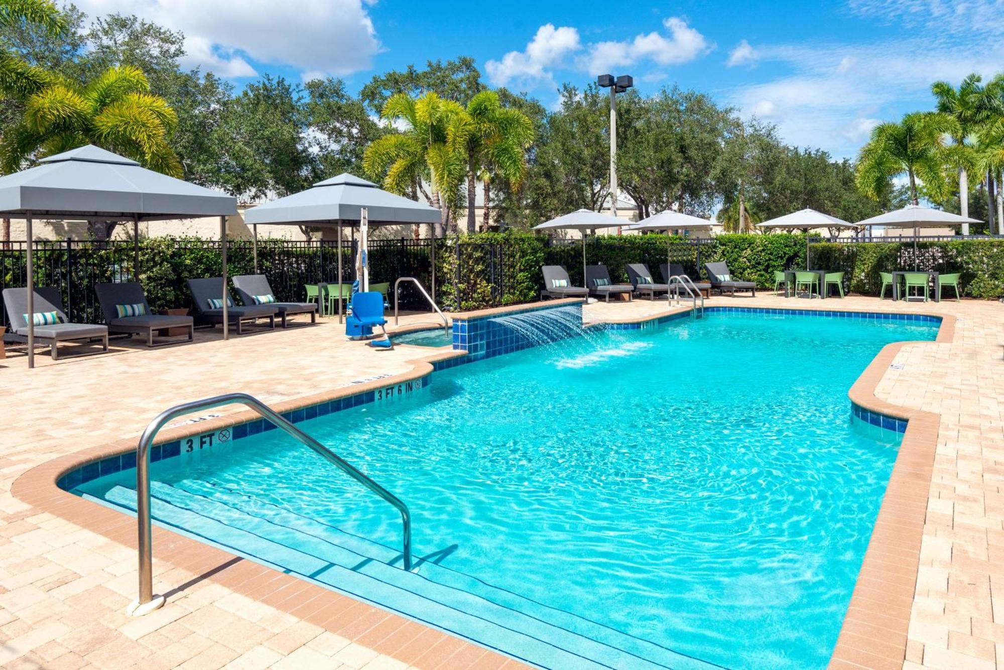 Hampton Inn And Suites Sarasota/Lakewood Ranch מראה חיצוני תמונה